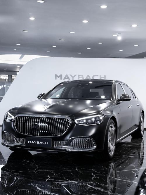 佛山341岚图汽车的售后服务让用户无忧出行，迈巴赫未来的豪华车趋势